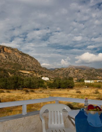 Filoxenia Studios & Apartments