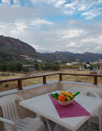 Filoxenia Studios & Apartments