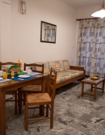 Filoxenia Studios & Apartments